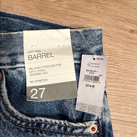 NWT Gap High Rise Barrel Size 27/4 - Picture 3 of 7